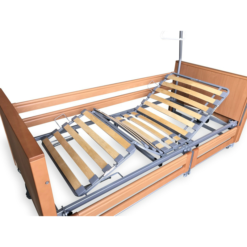 Функциональная кровать с электроприводом Vermeiren Luna (с матрасом) с единой боковиной