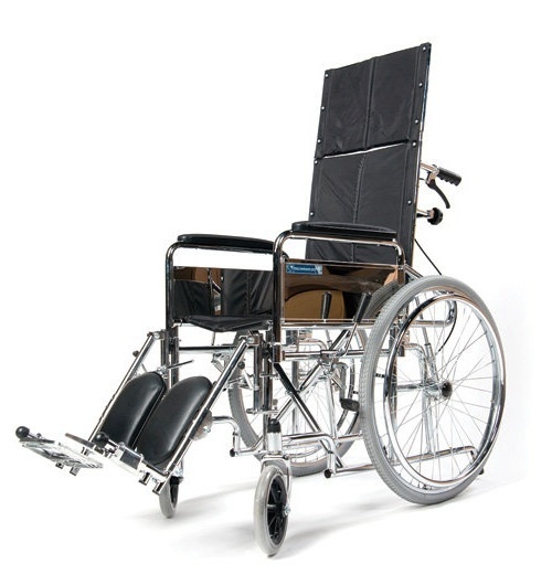 Купить Кресло-коляска для инвалидов прогулочная Titan LY-250-008-J с откидной спинкой, Titan Deutschland GmbH, сталь